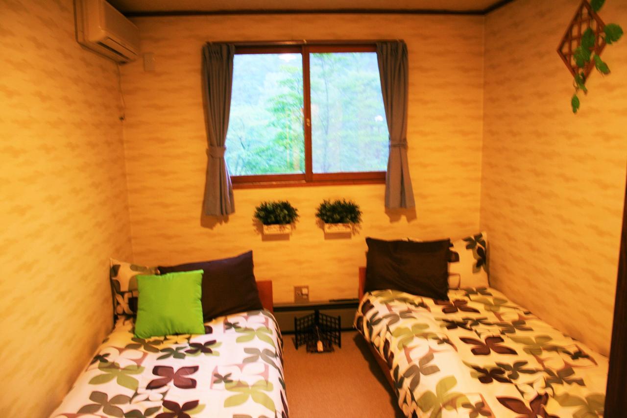 E-Joy Hostel Fujikawaguchiko Bagian luar foto