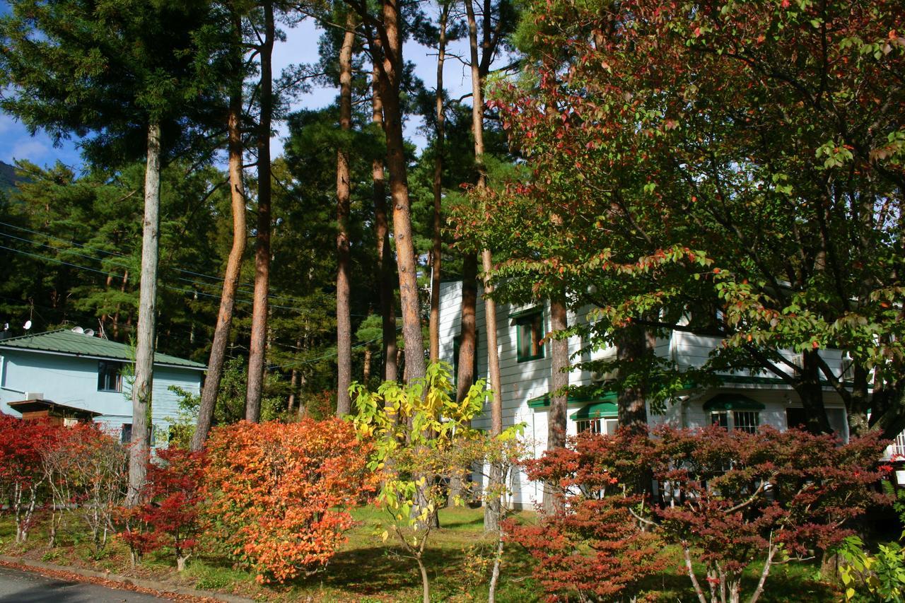 E-Joy Hostel Fujikawaguchiko Bagian luar foto